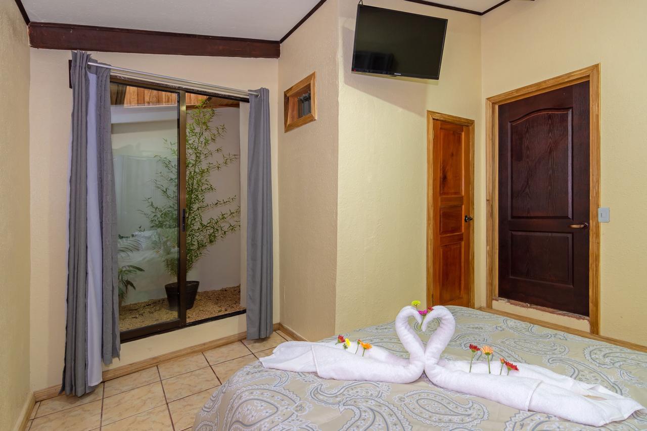 Monte Fresco Hostel Boutique ปุนตาเรนาส ภายนอก รูปภาพ